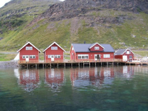 Sarnes Seaside Cabins